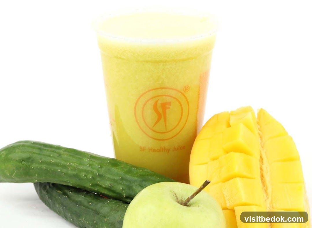 SF Healthy Juice with Mango, Cucumber, and Apple