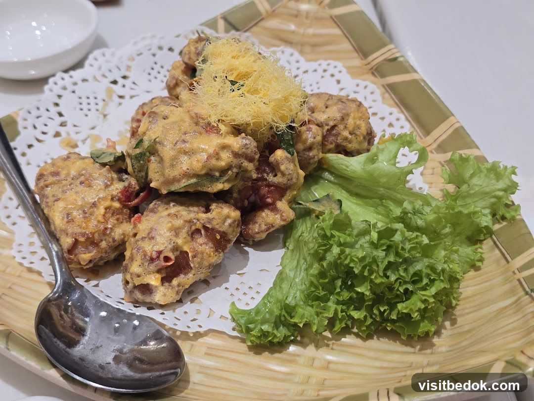 Salted Egg Yolk Chicken Bites