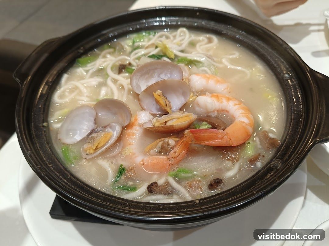 Seafood Noodle Soup
