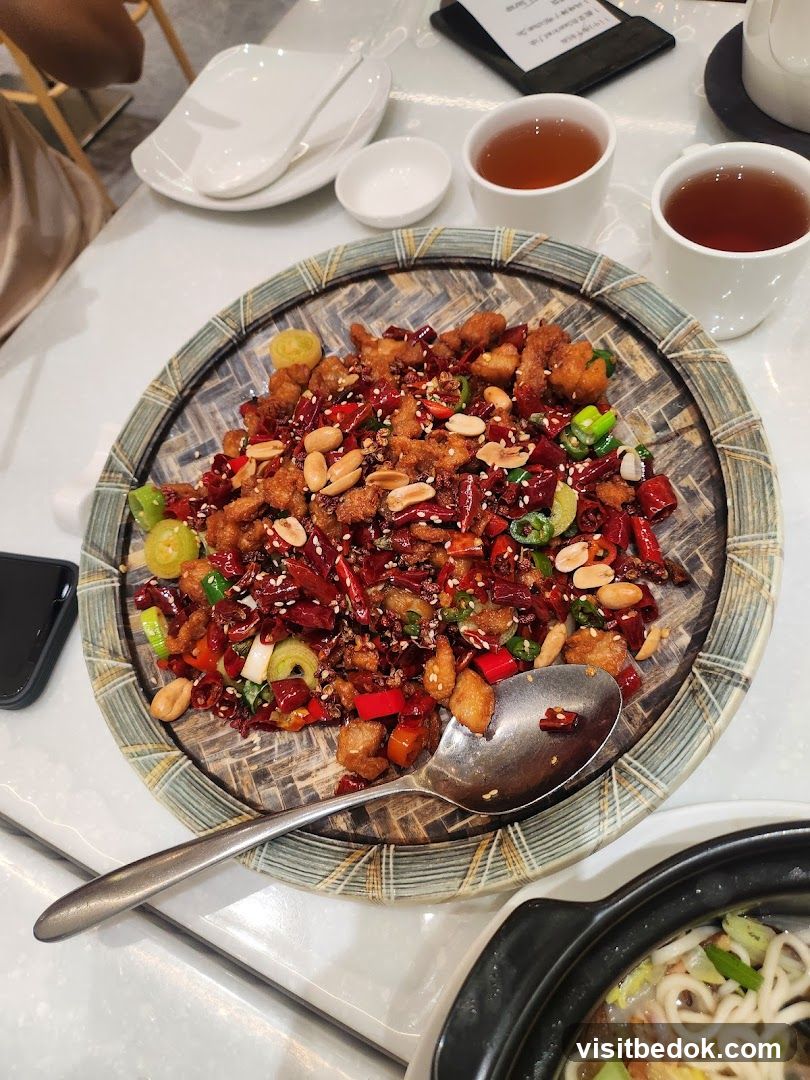 Spicy Fried Chicken with Peanuts