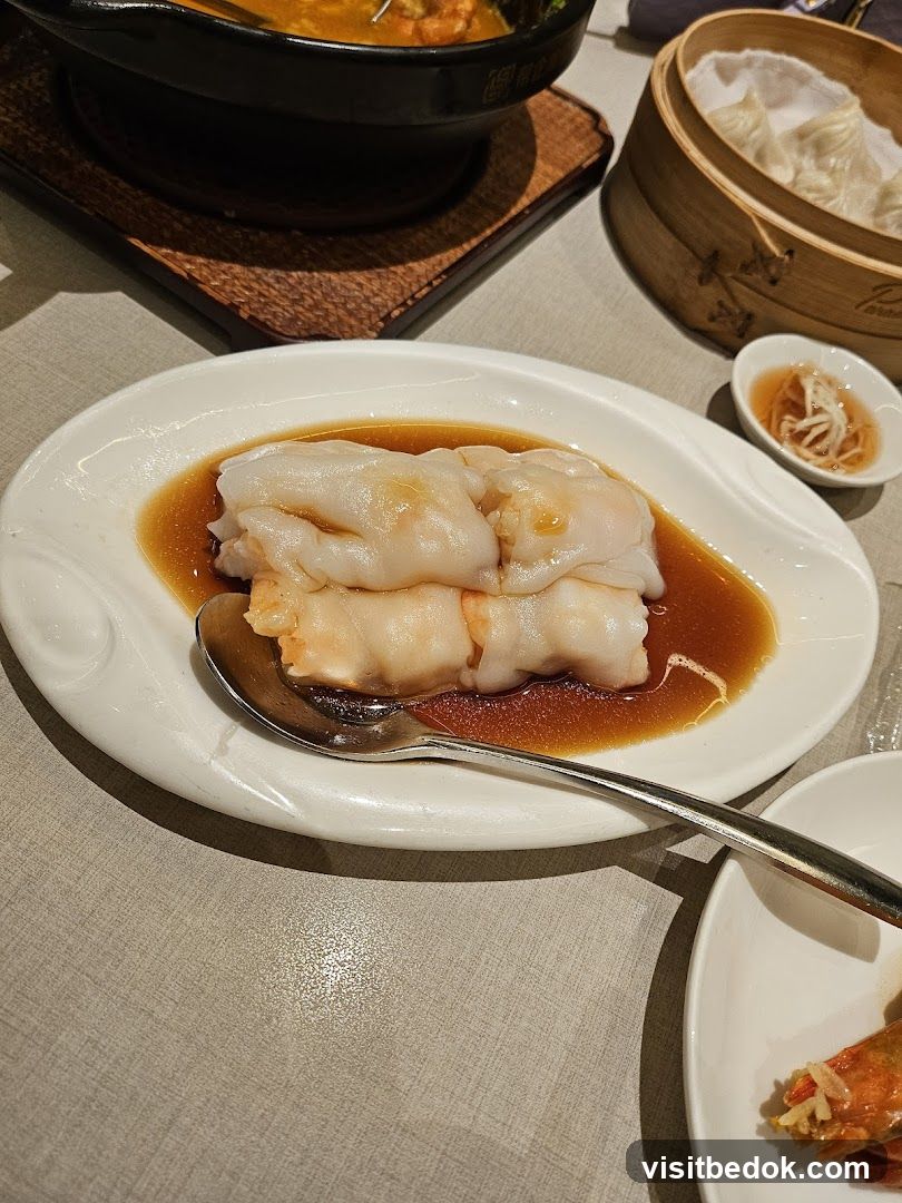 Shrimp Rice Noodle Rolls