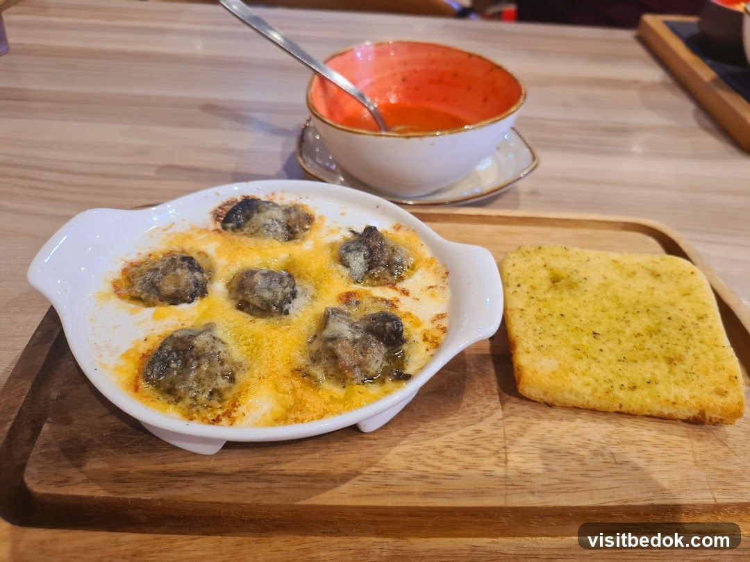 Escargots with Garlic Bread