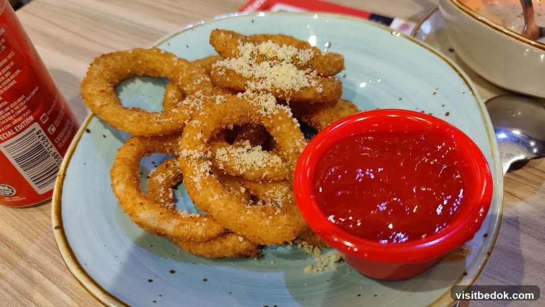 Onion Rings with Dip