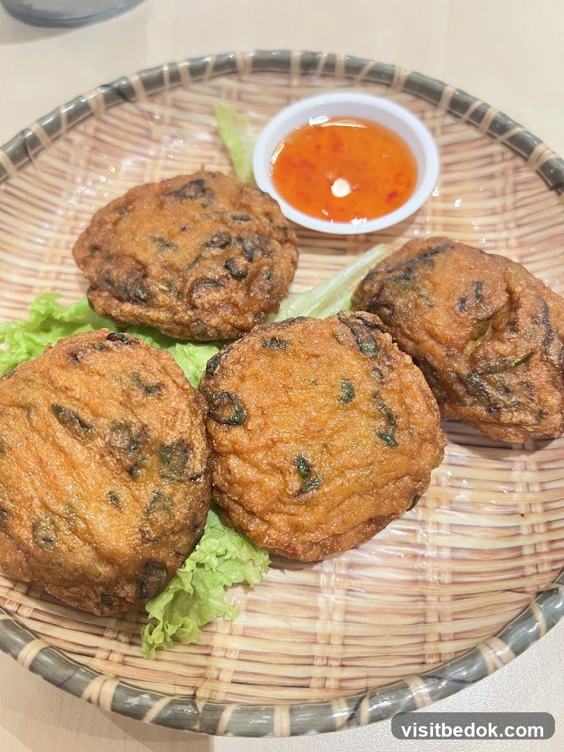 Fish Cakes with Sweet Chili Sauce