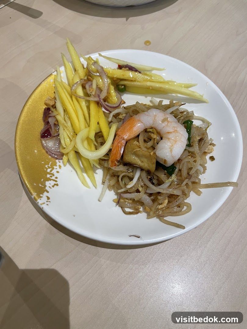 Pad Thai with Mango Salad