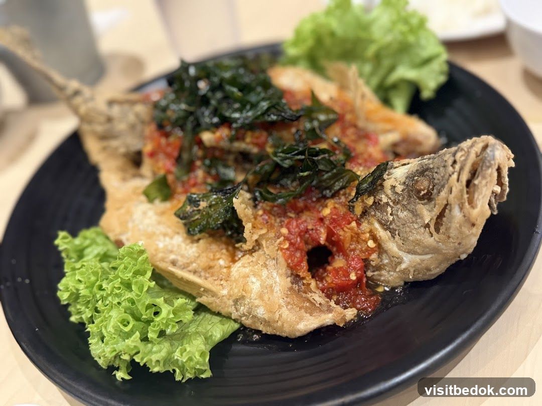 Fried Fish with Chili Sauce