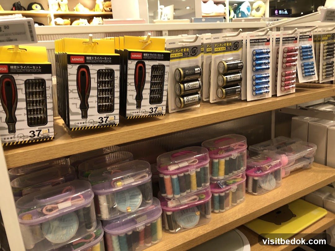MINISO Store Display