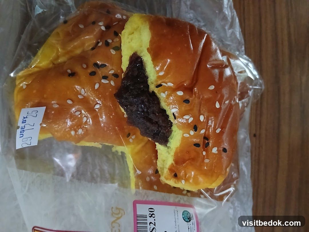 Red Bean Bun