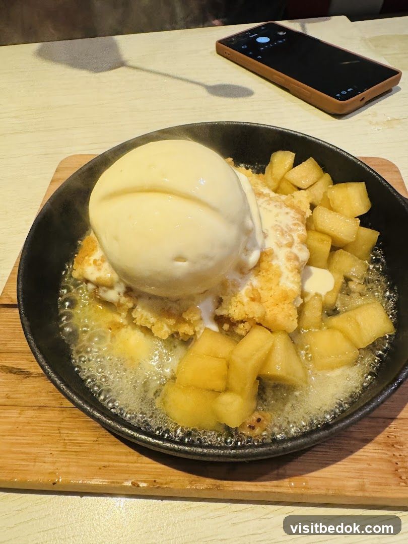 Apple Crumble with Ice Cream