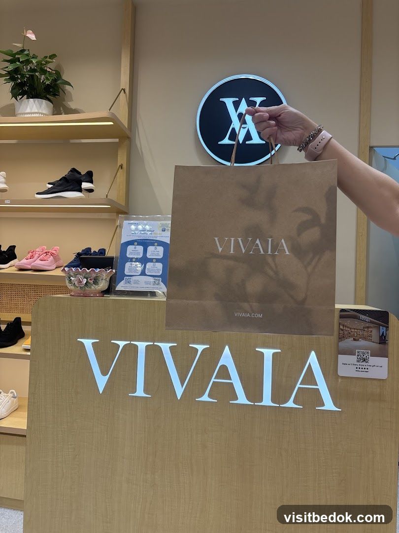 VIVAIA Store Counter