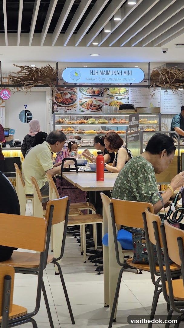 Food Court Dining