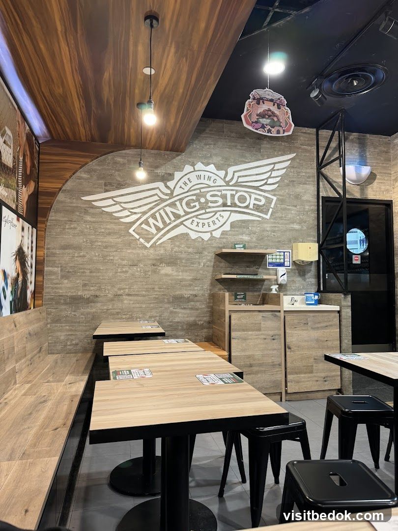 Wingstop Interior