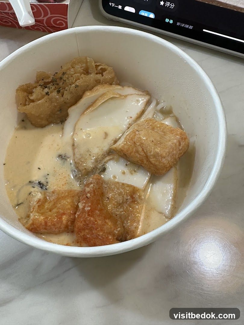 Noodle Soup with Fried Ingredients