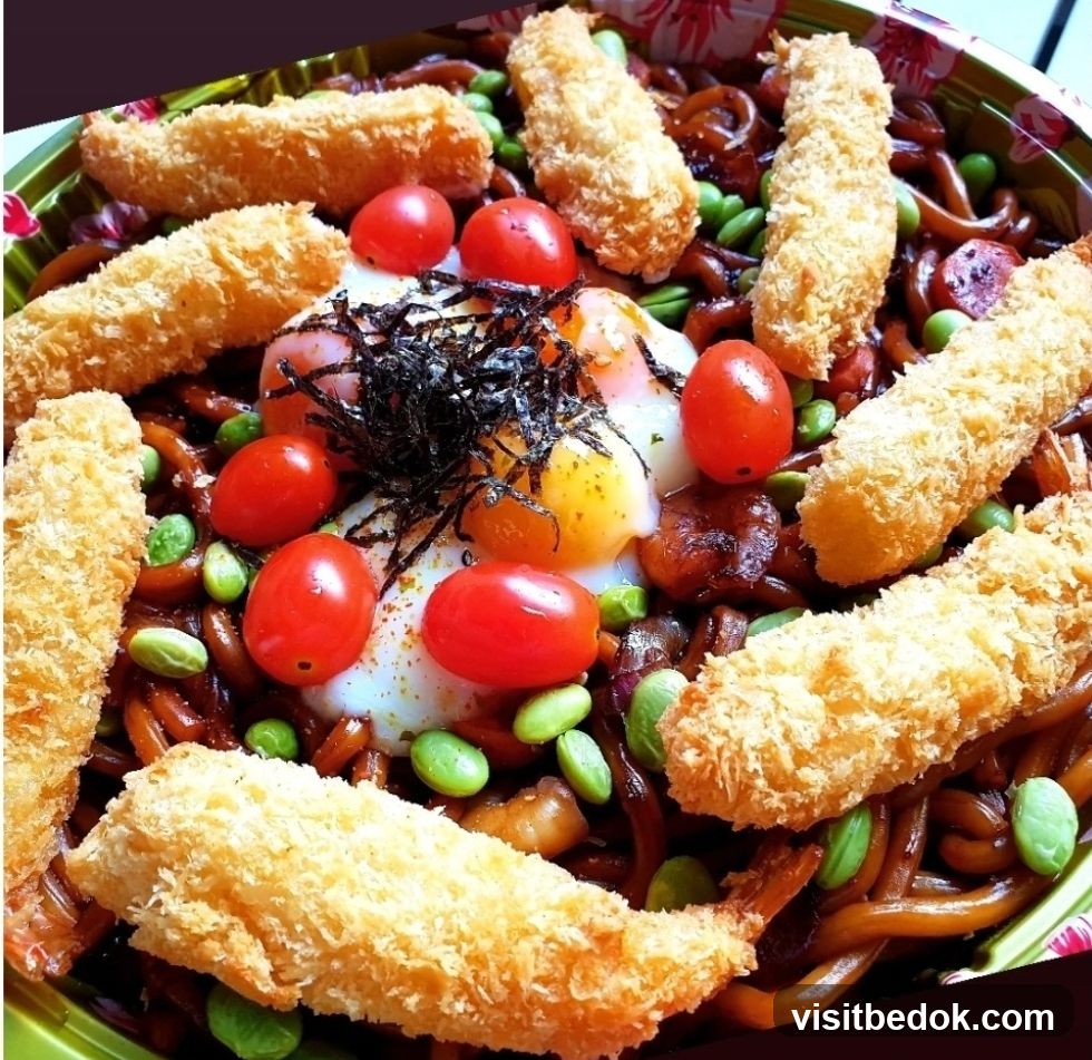 Noodles with Fried Shrimp and Egg