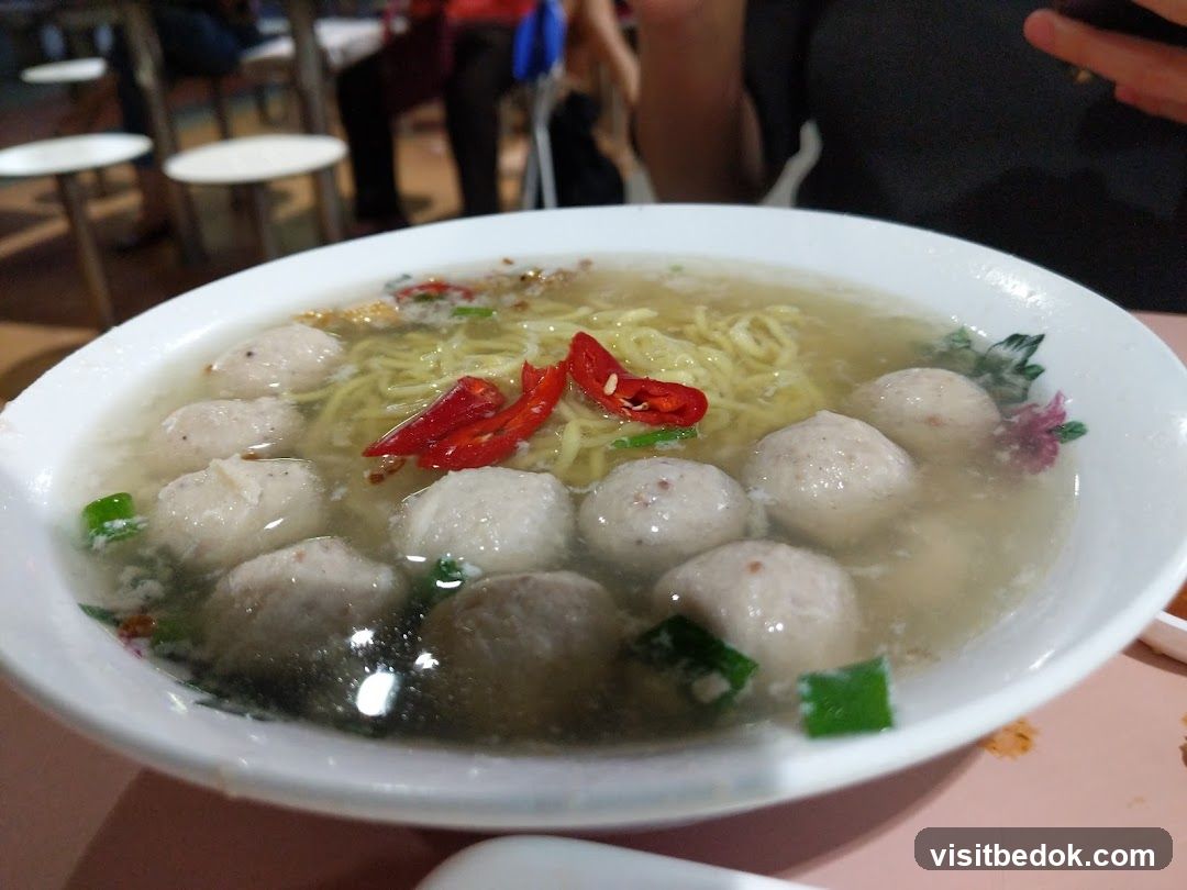 Bowl of Noodles with Meatballs