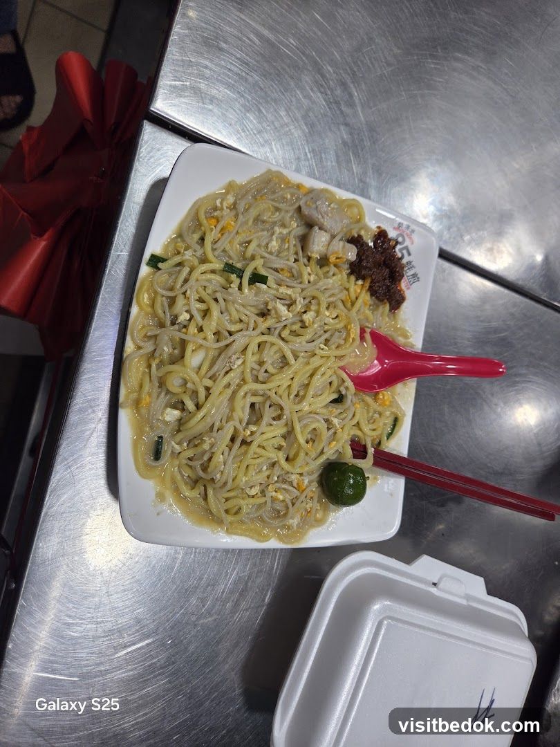 Noodles with Meat and Chili Paste