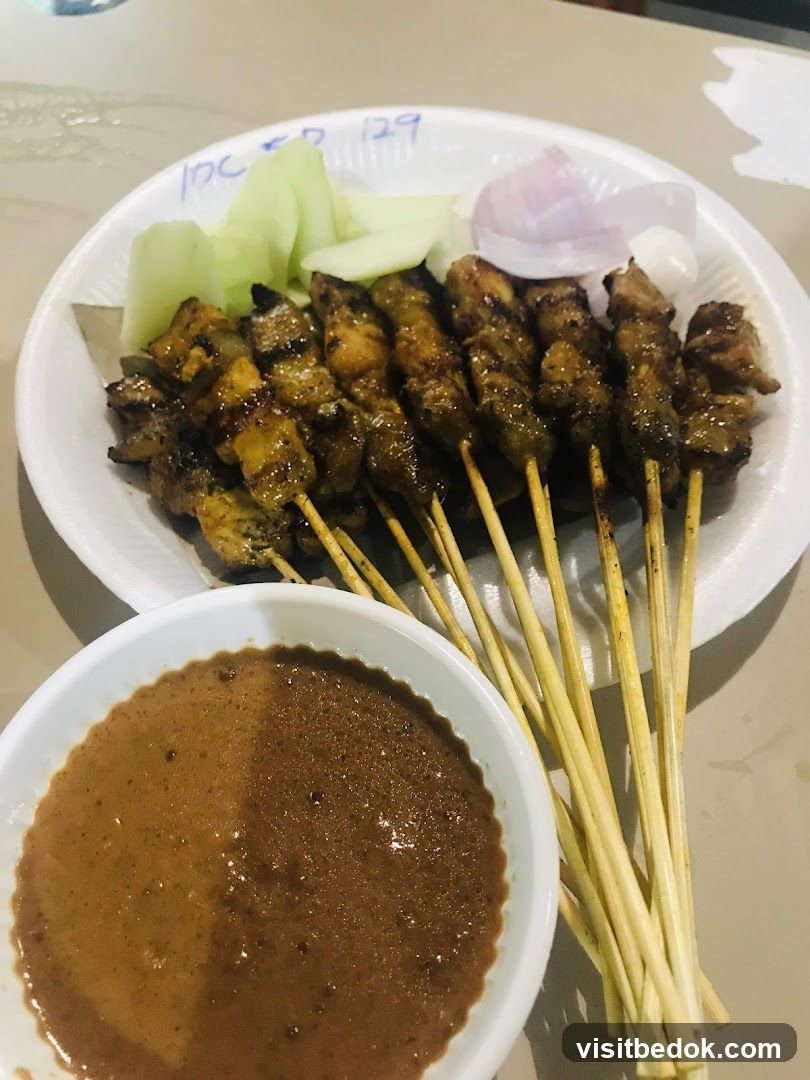Chicken Satay with Peanut Sauce