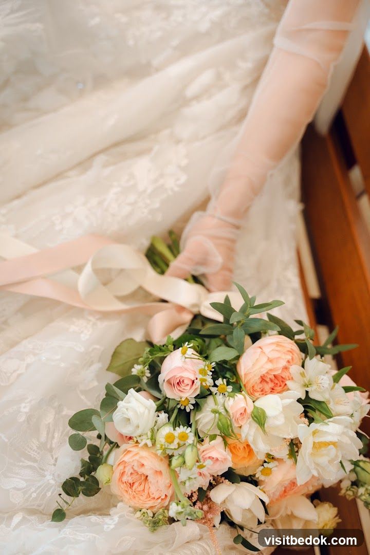 Bride holding a bouquet