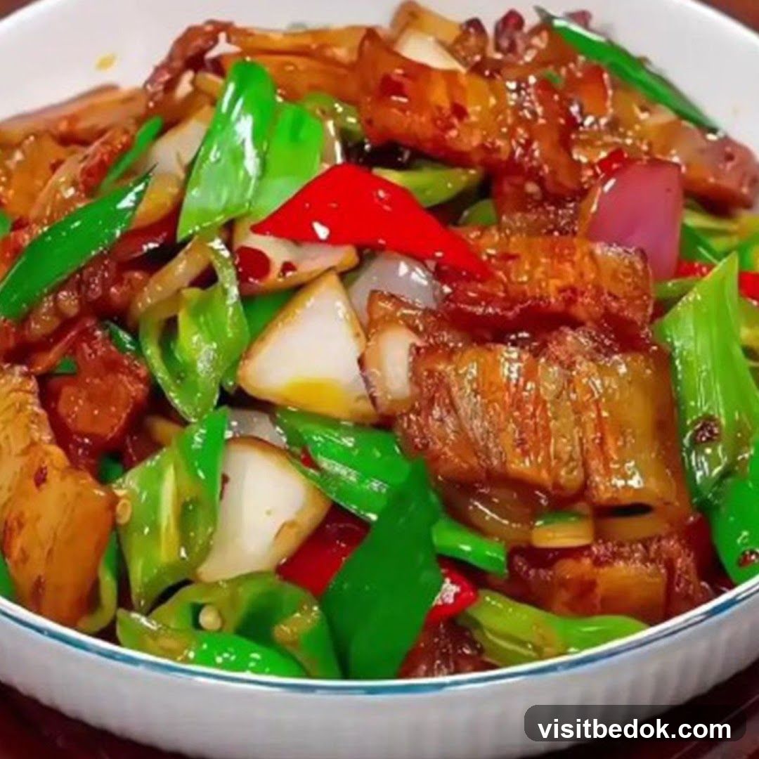 Stir-fried Pork Belly with Peppers