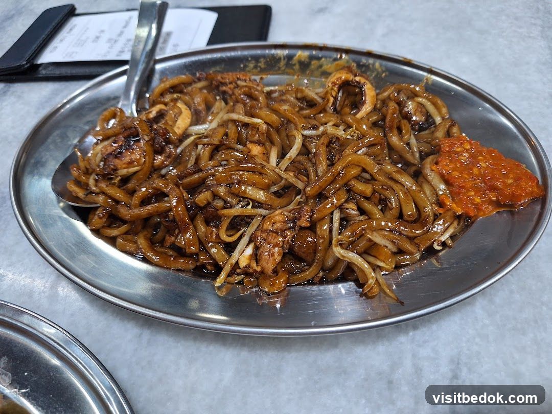 Stir-fried Noodles with Chili Paste