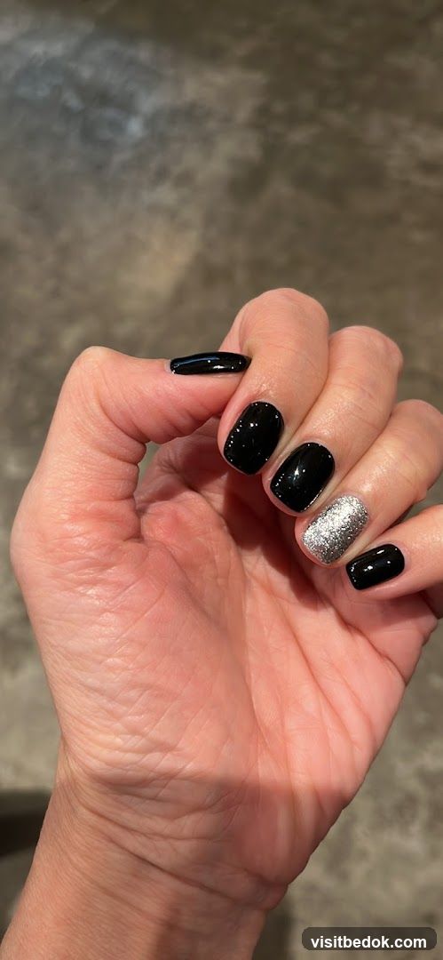 Black and Silver Nails