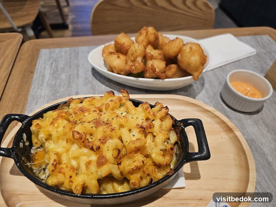 Macaroni and Cheese with Fried Bites
