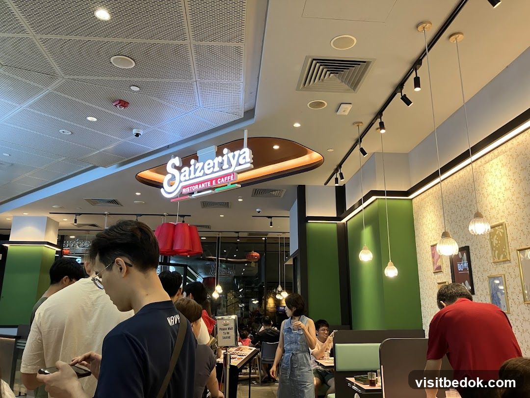 Saizeriya Ristorante e Caffè Interior