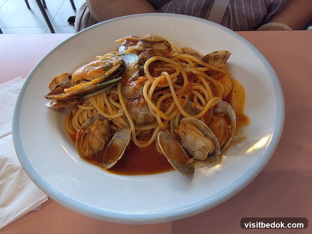 Spaghetti with Clams and Mussels