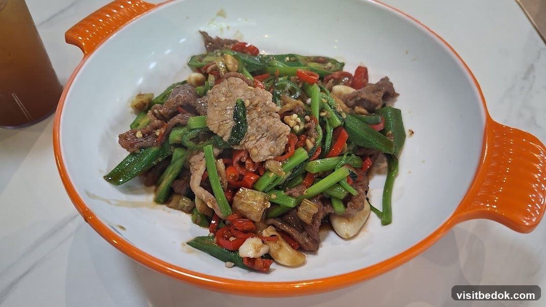 Stir-fried Beef with Vegetables