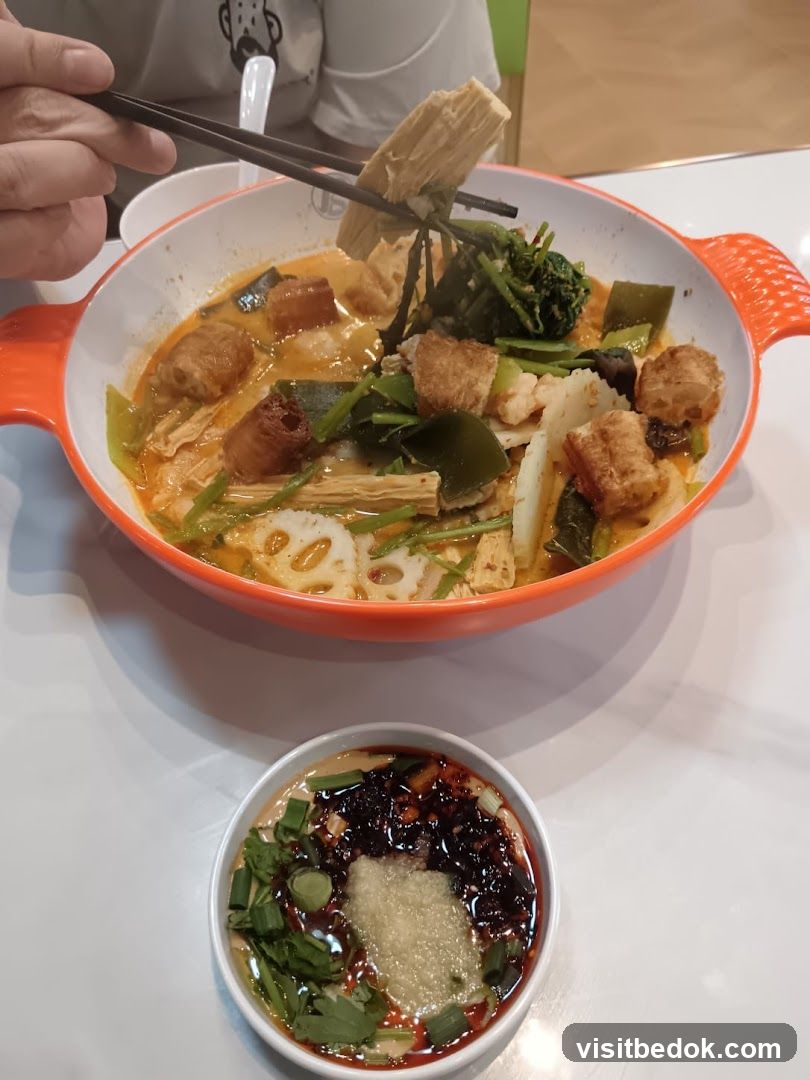 Spicy Noodle Soup with Dipping Sauce