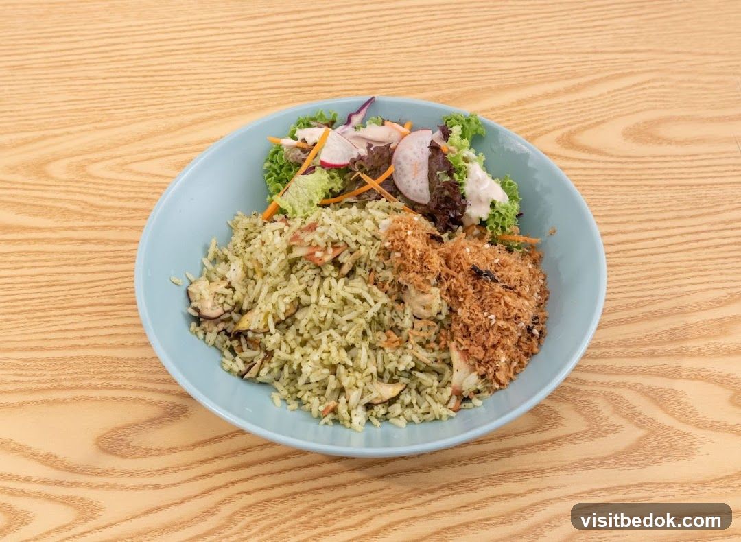 Green Fried Rice with Salad