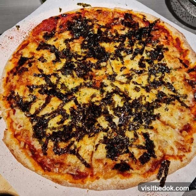 Pizza with Seaweed Topping