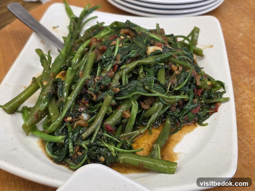 Hong Kong Street Family Restaurant 香港街
