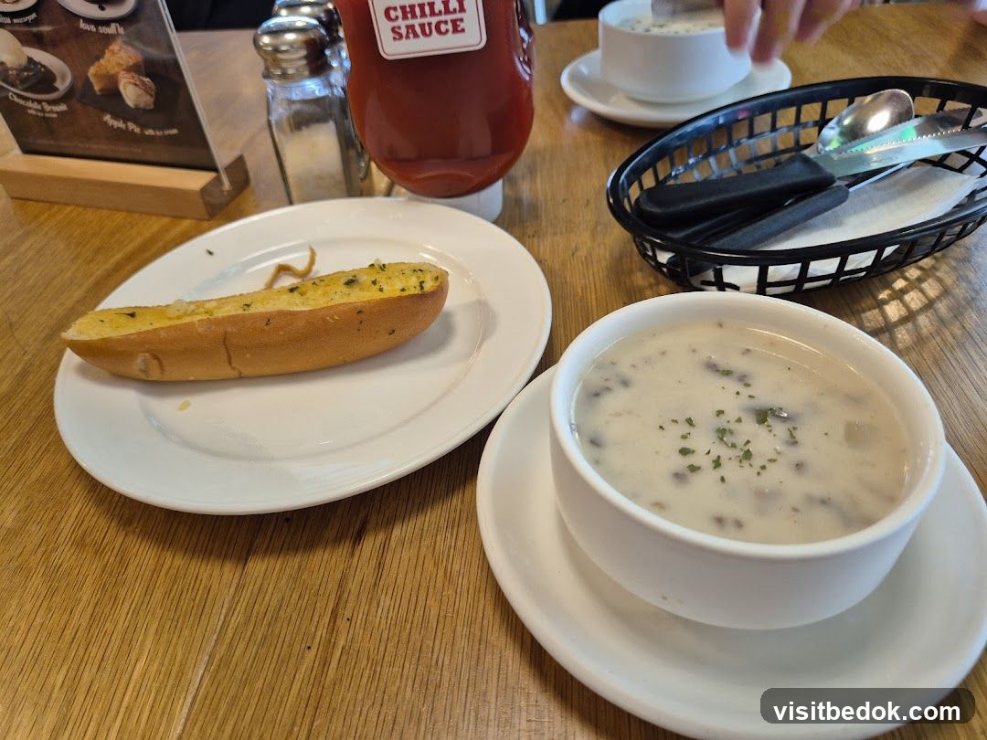 Mushroom Soup and Garlic Bread