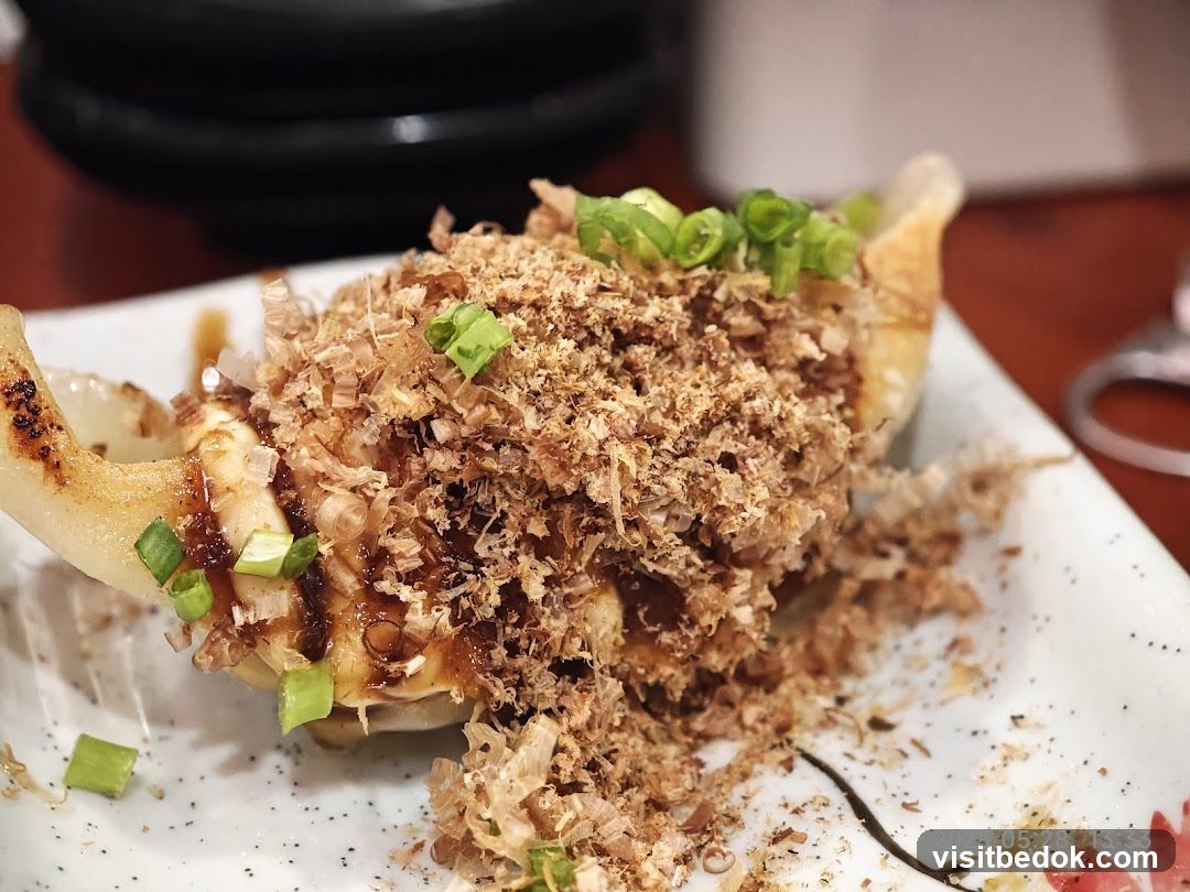 Gyoza with Toppings