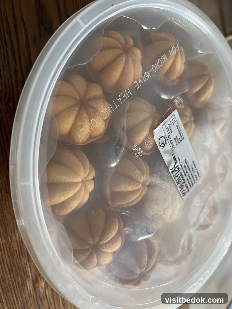 Traditional Egg Flower Cake
