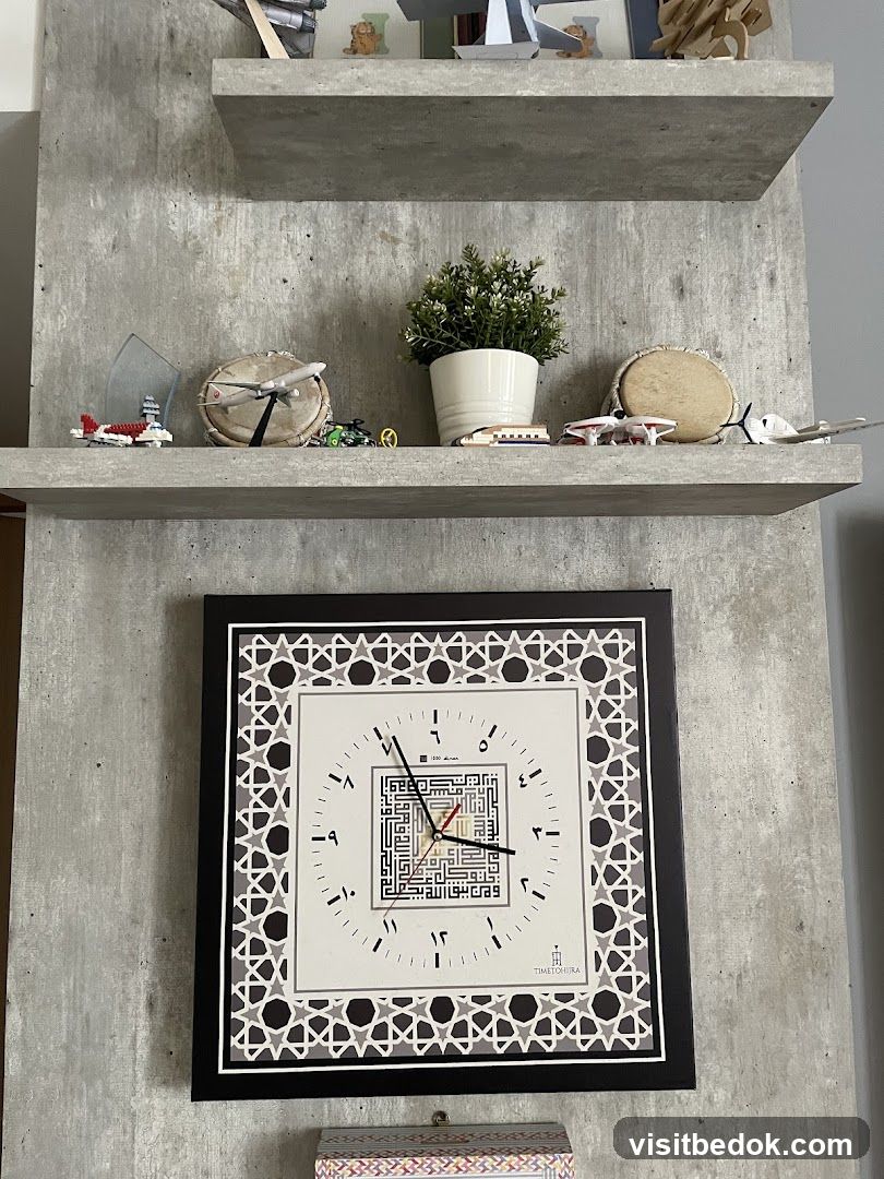Decorative Shelves with Clock