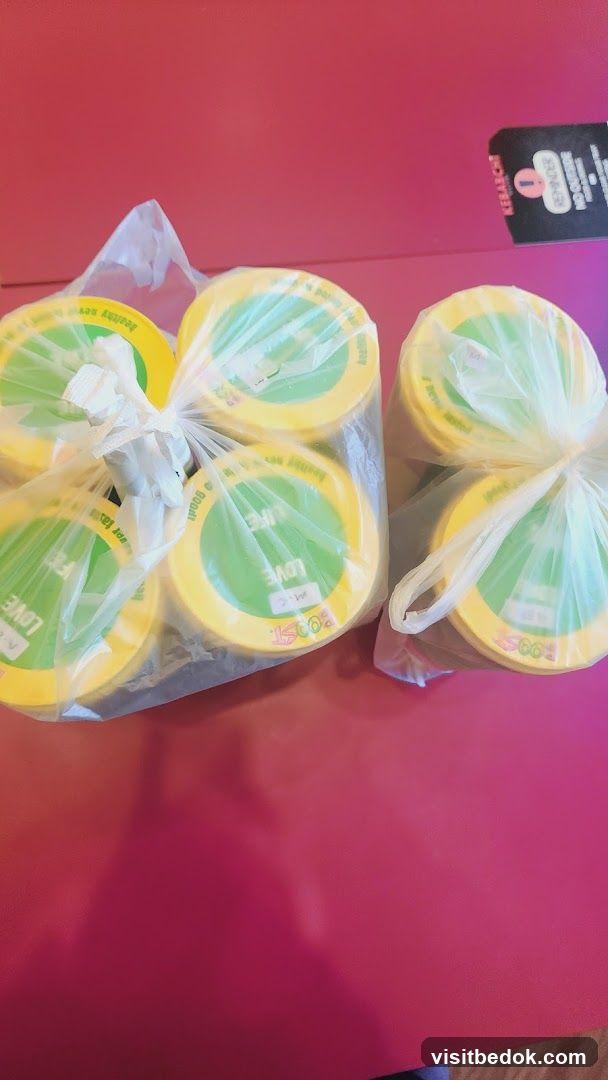 Takeaway Containers
