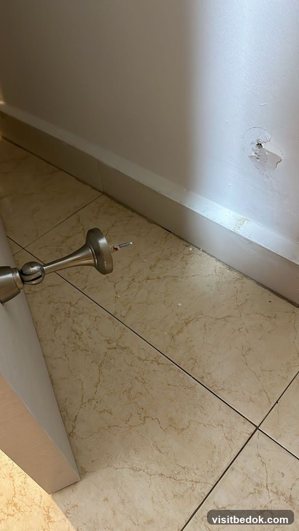 Doorstop with Screw