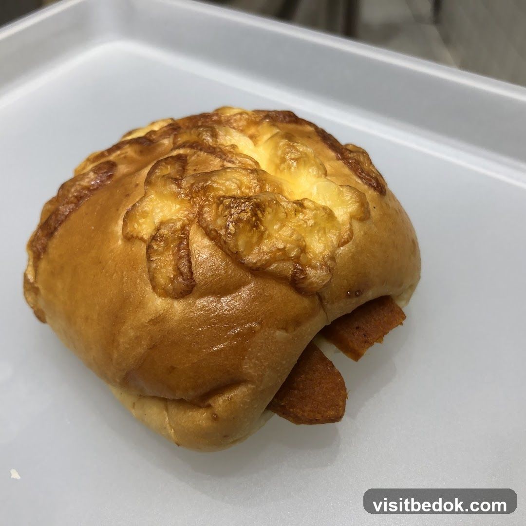 Sausage and Cheese Bun