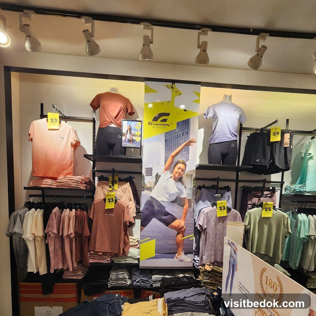 Apparel Store Display