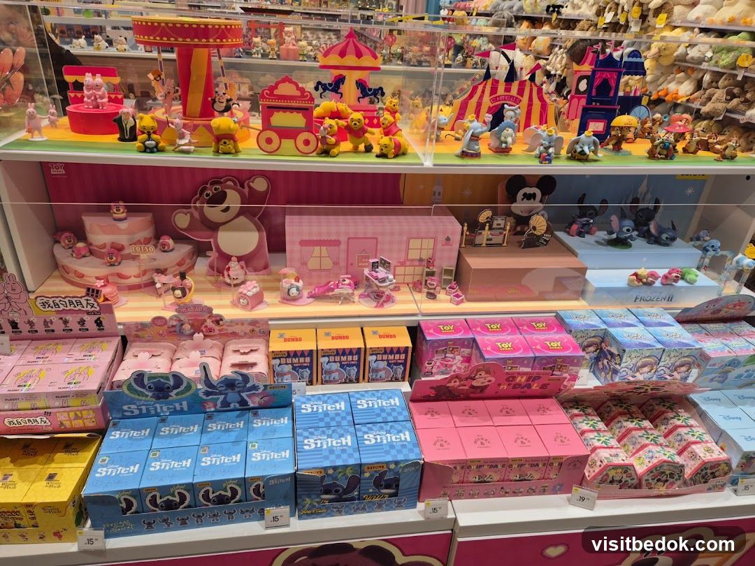 Disney Character Merchandise Display
