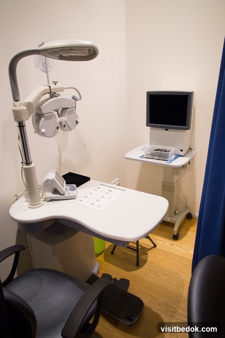 Eye Examination Room