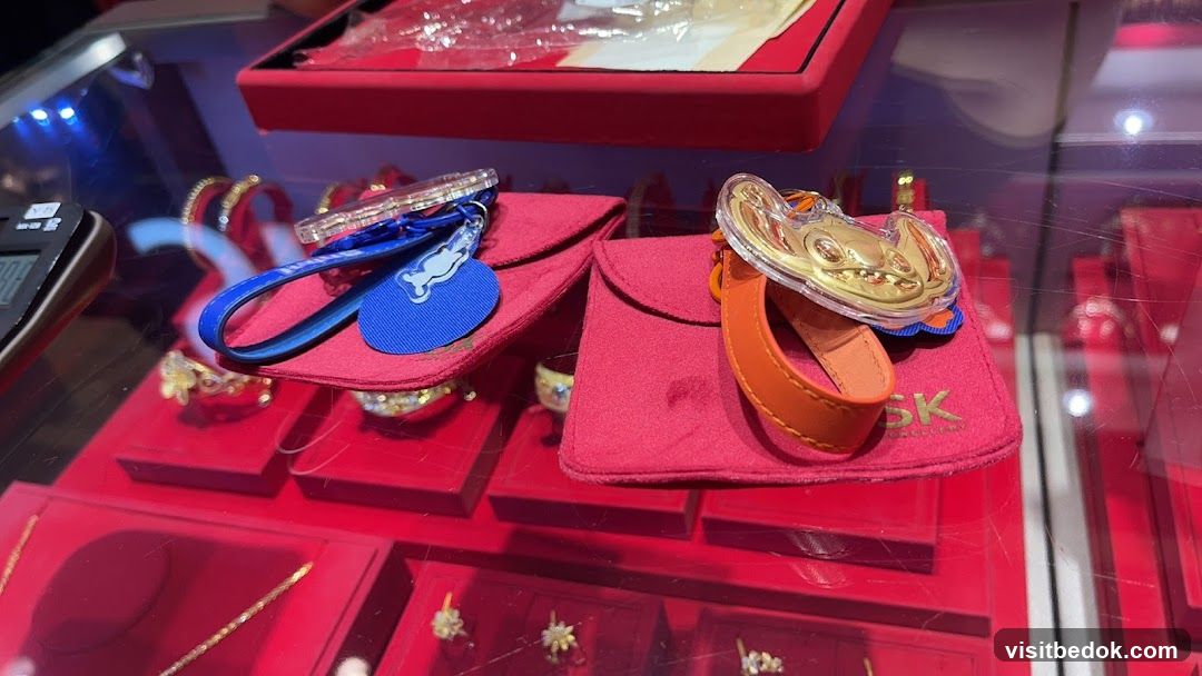 Jewelry Display