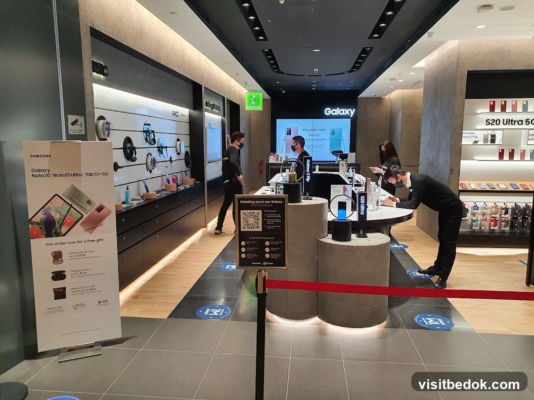 Samsung Store Interior