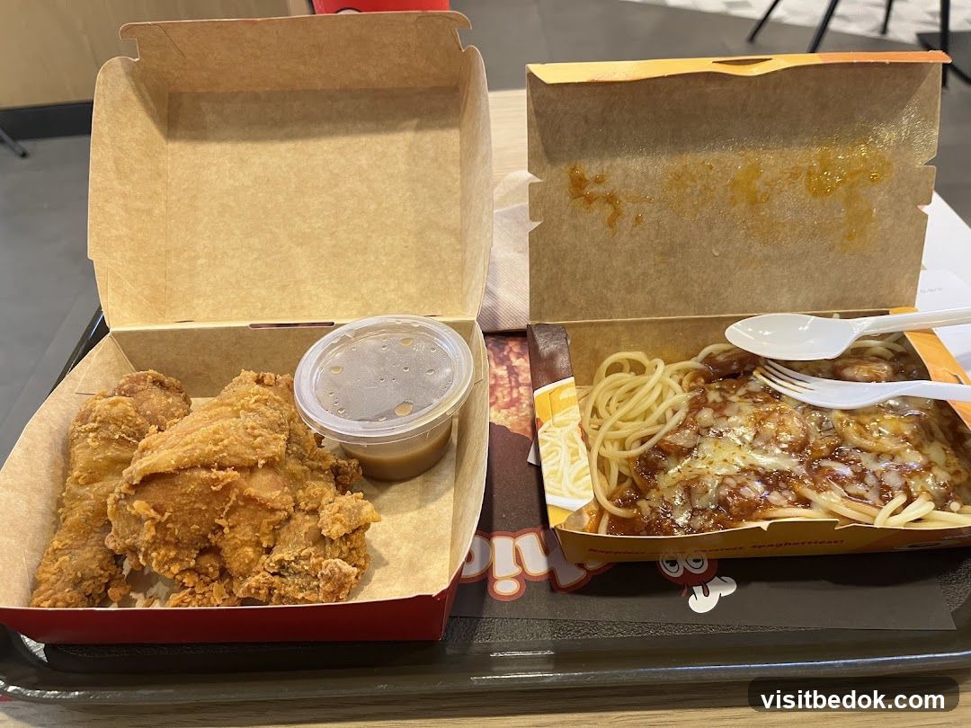 Fried Chicken and Spaghetti