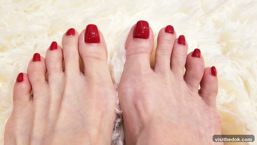 Red Pedicure