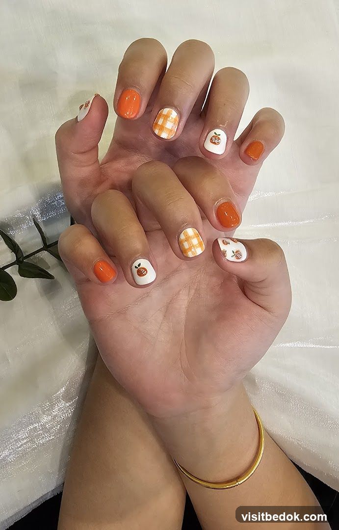 Halloween Themed Nails