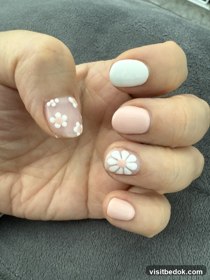 Daisy Nail Art