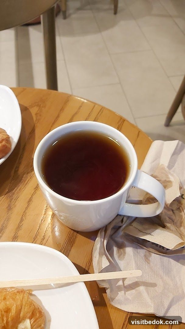 Tea and Croissant